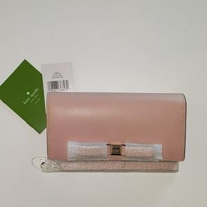 NWT Kate Spade wristlet